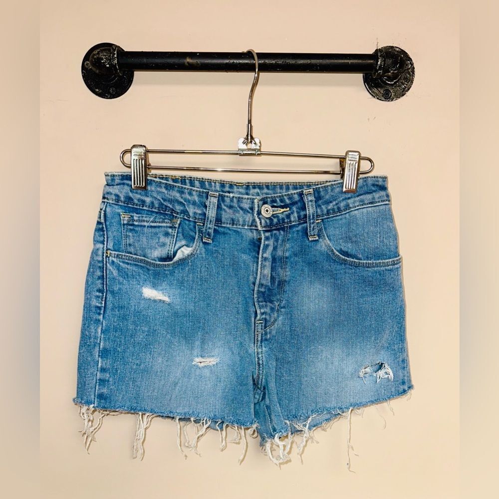 Levi’s Denim Distressed Women Shorts